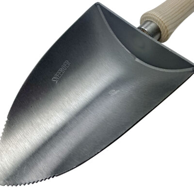 Garden scoop