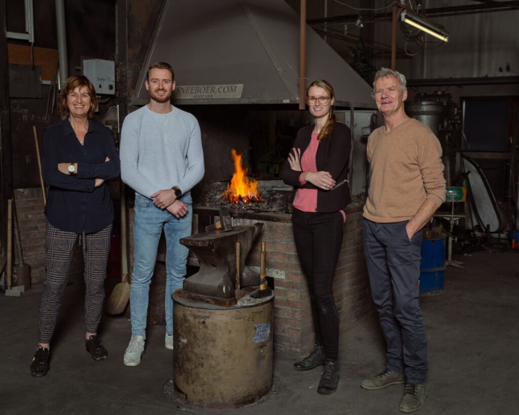 Overname afgerond: de vierde generatie neemt het roer over!